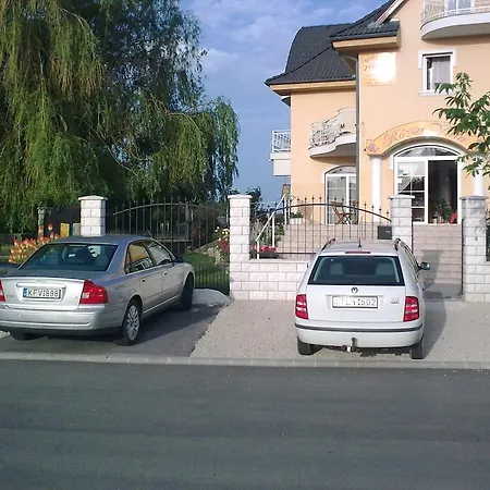 Rozsa Балатонфюред