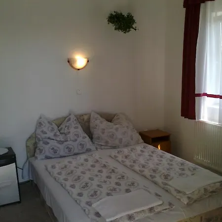 Gasthof Rozsa *